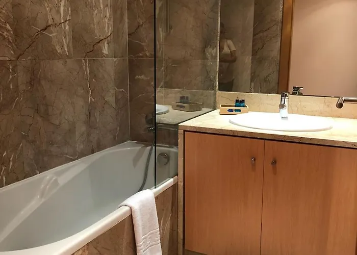 Parque Nacoes River View ,free Wifi Apartament