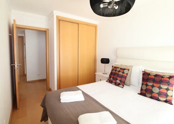 公寓 Parque Nacoes River View ,free Wifi